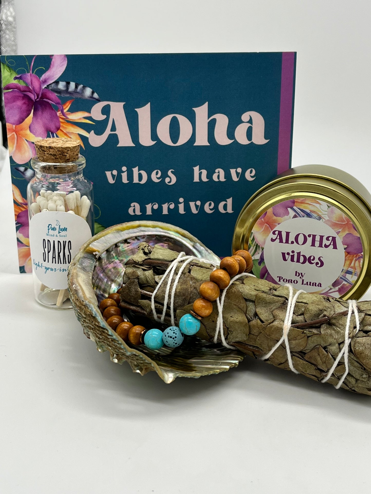 Aloha Vibes Box