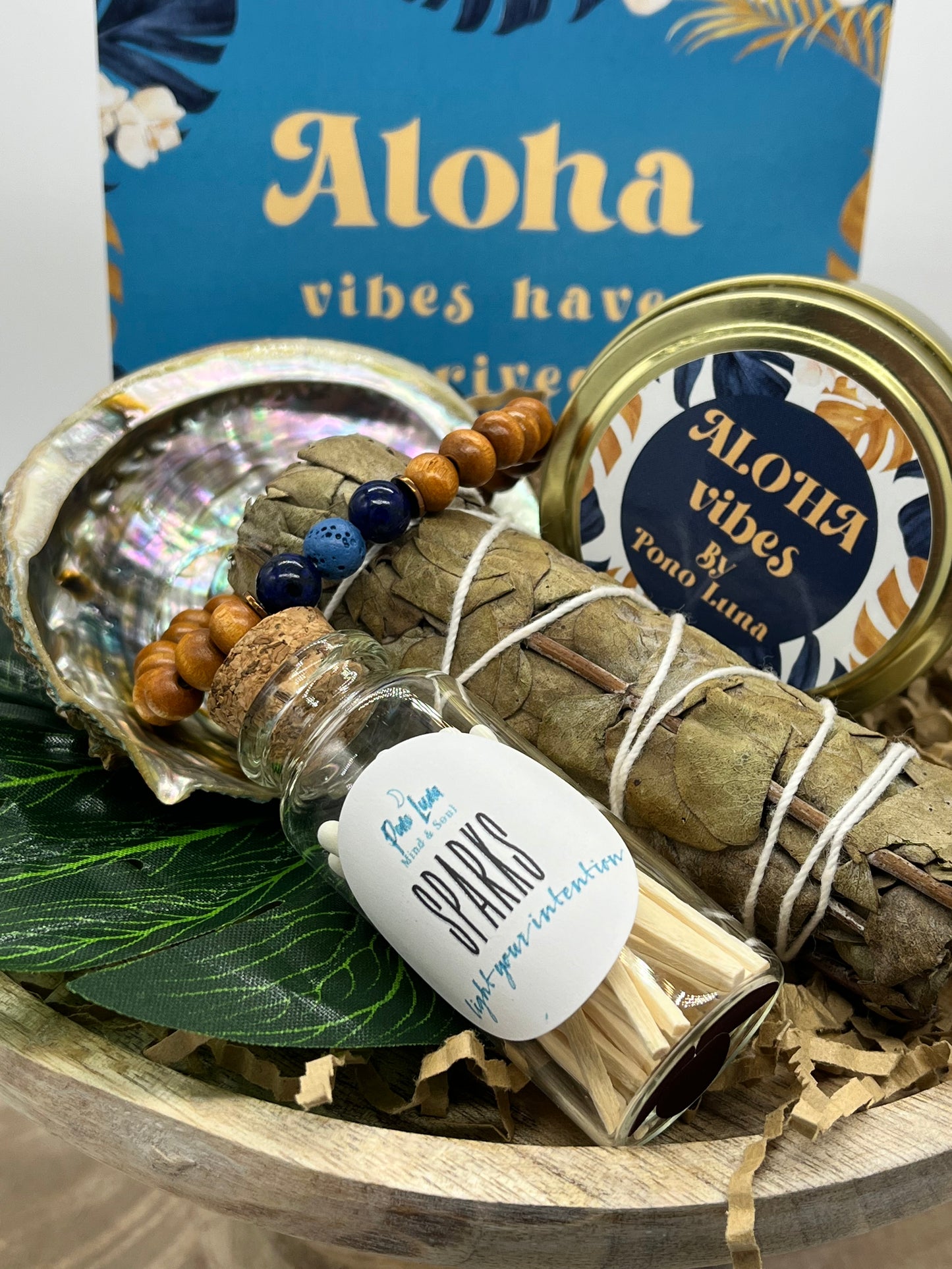 Aloha Vibes Box