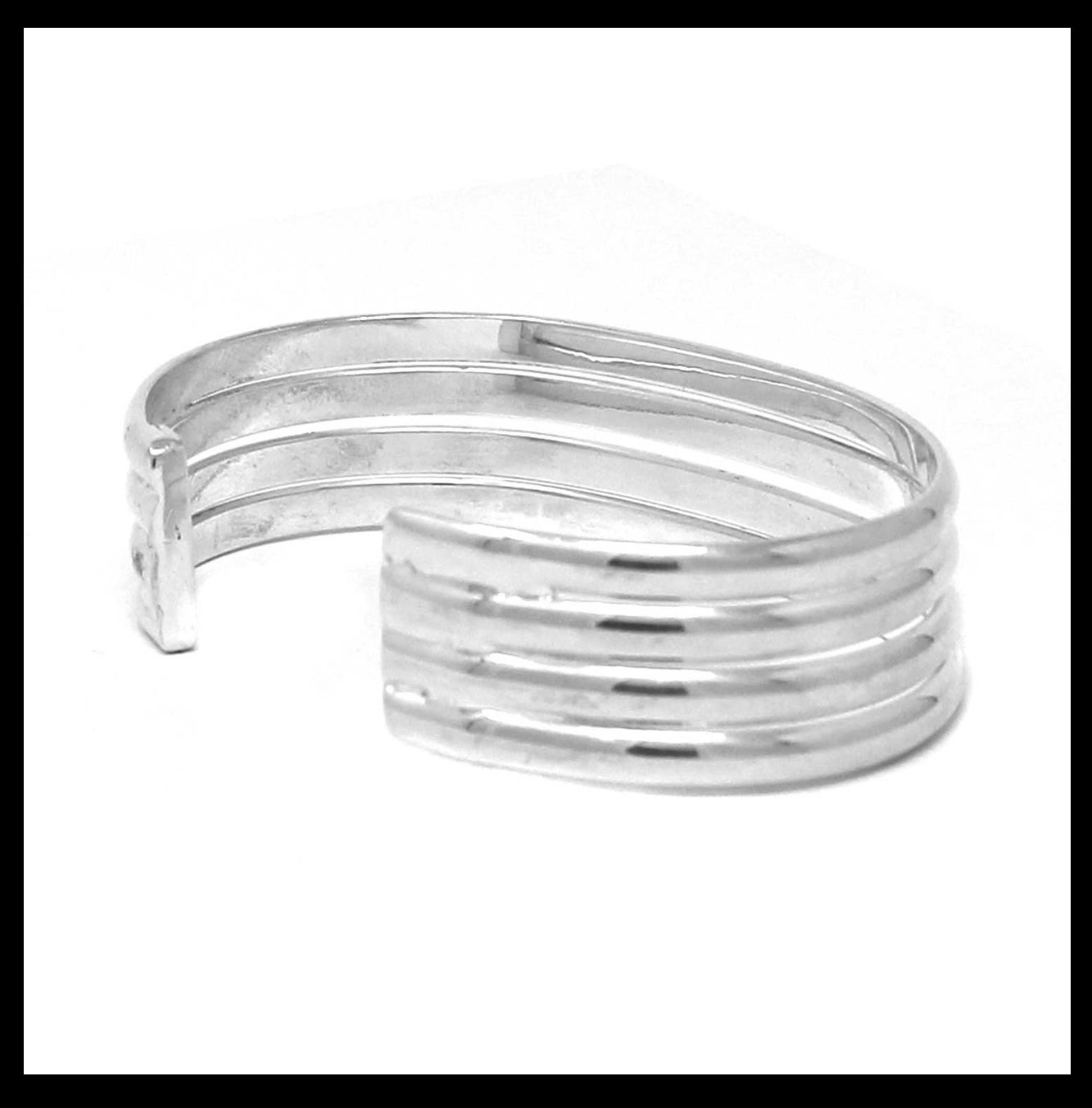 Beautiful bracelet cuff made of silver. Royal Lines Cuff. Gift for Girlfriends. Gift for Bridesmaids. Gift for wife.